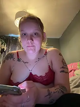 Snapshot of SassieBlondie chatting on 02/28/26, 04:19 SassieBlondie online show from 02/28/26, 04:19