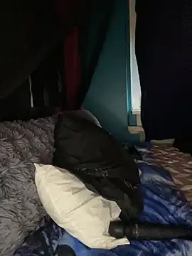 Snapshot of Melissa-Schneider chatting on 04/19/26, 11:09 Melissa-Schneider online show from 04/19/26, 11:09