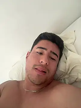 Snapshot of David-latinlover chatting on 07/20/26, 11:45 David-latinlover online show from 07/20/26, 11:45
