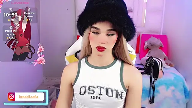 Snapshot of Sophiaa_doll_ chatting on 03/24/26, 03:44 Sophiaa doll online show from 03/24/26, 03:44