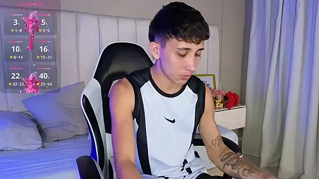 Snapshot of Rome_cortes chatting on 03/09/26, 07:51 Rome cortes online show from 03/09/26, 07:51