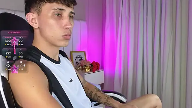 Snapshot of Rome_cortes chatting on 03/13/26, 07:31 Rome cortes online show from 03/13/26, 07:31