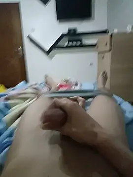 --hot-boy-- online show from 05/27/26, 01:57