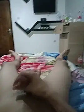 --hot-boy-- online show from 06/02/26, 01:51