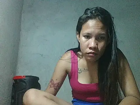 Snapshot of yummy_pilipina26 chatting on 05/12/26, 01:52 yummy pilipina26 online show from 05/12/26, 01:52