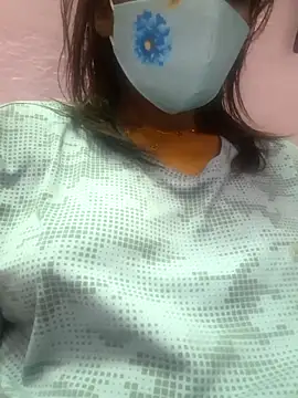 Snapshot of mithratamil chatting on 04/14/26, 11:55 mithratamil online show from 04/14/26, 11:55