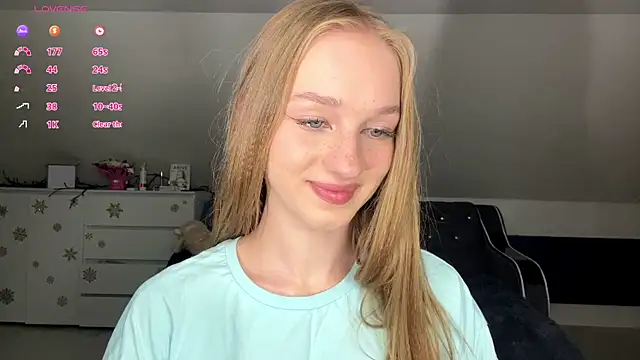 Snapshot of Anika_Socutehe chatting on 07/15/26, 08:47 Anika Socutehe online show from 07/15/26, 08:47