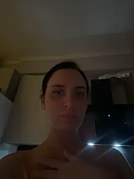 Snapshot of imvika chatting on 03/17/26, 12:52 imvika online show from 03/17/26, 12:52