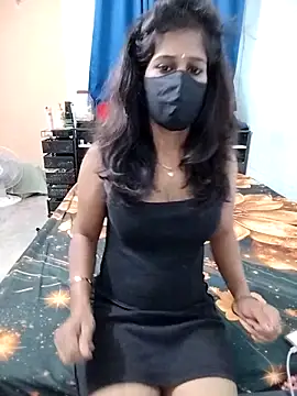 Snapshot of Tinaa_baby chatting on 03/20/26, 06:18 Tinaa baby online show from 03/20/26, 06:18