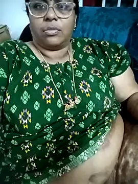 deepika-mallus online show from 03/29/26, 08:42