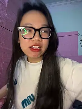 Leeeeiu online show from 03/15/26, 03:07