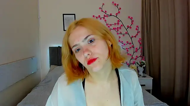 DellaRows online show from 07/13/26, 12:08