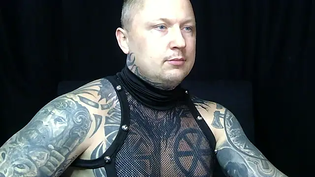 Snapshot of devilWithTats chatting on 03/21/26, 08:08 devilWithTats online show from 03/21/26, 08:08