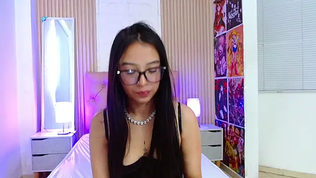 Snapshot of Crowm_le chatting on 03/31/26, 03:56 Crowm le online show from 03/31/26, 03:56