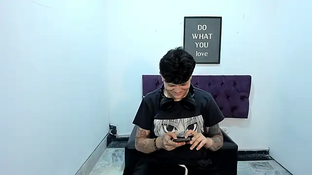 TomBoy Natali online show from 03/28/26, 07:13