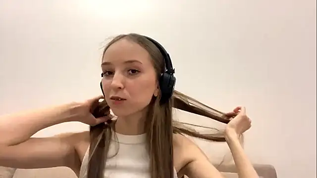 Snapshot of NovaXP chatting on 03/03/26, 02:12 NovaXP online show from 03/03/26, 02:12