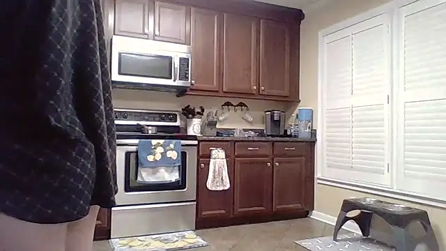 Snapshot of Rainsworld420 chatting on 03/03/26, 12:28 Rainsworld420 online show from 03/03/26, 12:28