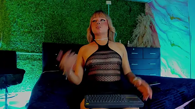 valery delux online show from 03/02/26, 01:40