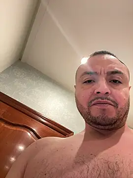 alexandeerr1986 online show from 06/02/26, 05:37