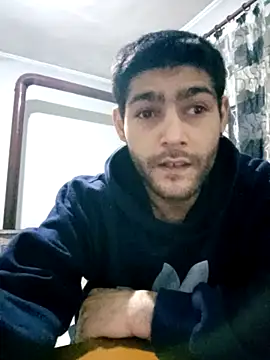 Snapshot of Georgepantelidis chatting on 03/08/26, 04:44 Georgepantelidis online show from 03/08/26, 04:44
