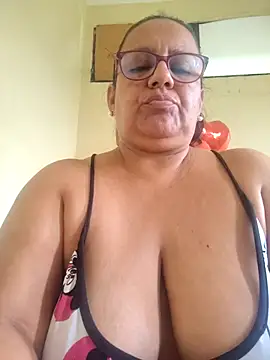 Snapshot of Roxy_77 chatting on 03/07/26, 06:16 Roxy 77 online show from 03/07/26, 06:16