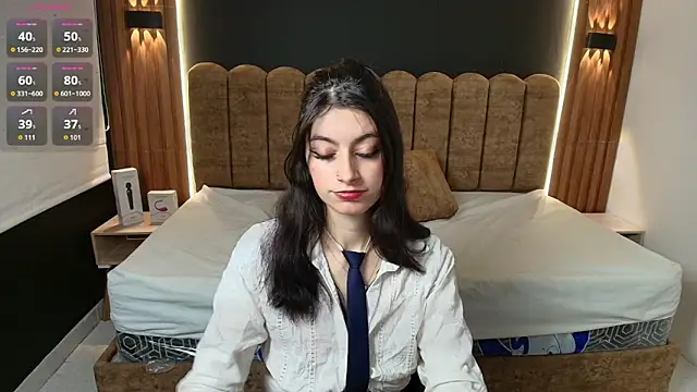 AmbarLee  online show from 03/12/26, 12:11