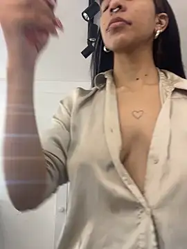 VioletaHills  online show from 03/22/26, 12:30