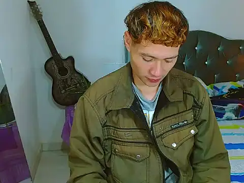 Snapshot of _Santi2 chatting on 04/10/26, 10:36 Santi2 online show from 04/10/26, 10:36