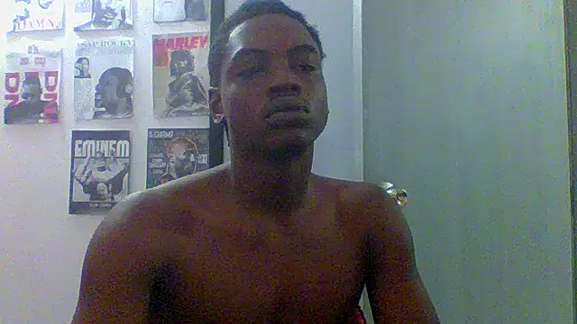 Snapshot of charles_king chatting on 06/13/26, 03:32 charles king online show from 06/13/26, 03:32