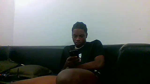 Snapshot of charles_king chatting on 06/14/26, 04:36 charles king online show from 06/14/26, 04:36