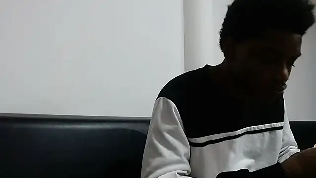 Snapshot of charles_king chatting on 07/27/26, 09:00 charles king online show from 07/27/26, 09:00
