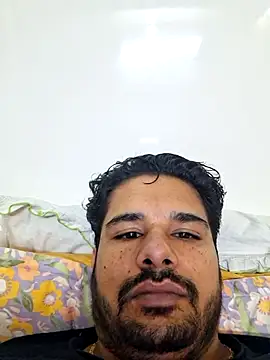 Snapshot of SingleTest chatting on 04/21/26, 05:58 SingleTest online show from 04/21/26, 05:58