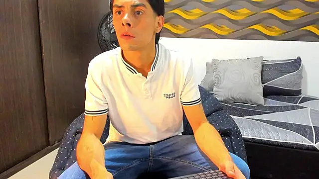 Snapshot of Daniel_Rochax chatting on 04/02/26, 12:36 Daniel Rochax online show from 04/02/26, 12:36