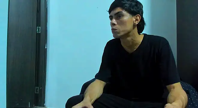 Snapshot of Daniel_Rochax chatting on 04/06/26, 07:04 Daniel Rochax online show from 04/06/26, 07:04