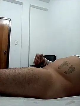 Snapshot of Chuoo069 chatting on 04/23/26, 09:52 Chuoo069 online show from 04/23/26, 09:52