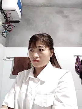 Lilinn  online show from 03/08/26, 05:44