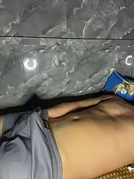 Snapshot of hoang15075 chatting on 04/10/26, 10:25 hoang15075 online show from 04/10/26, 10:25