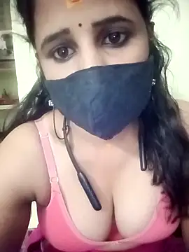 Snapshot of Tamil_Rani- chatting on 03/15/26, 07:09 Tamil Rani- online show from 03/15/26, 07:09