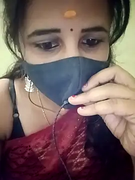 Snapshot of Tamil_Rani- chatting on 03/28/26, 05:56 Tamil Rani- online show from 03/28/26, 05:56