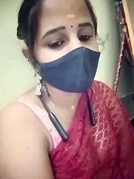 Snapshot of Tamil_Rani- chatting on 03/31/26, 06:52 Tamil Rani- online show from 03/31/26, 06:52