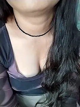 Snapshot of Bhawika-Kashap chatting on 04/01/26, 05:30 Bhawika-Kashap online show from 04/01/26, 05:30