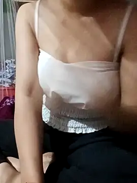 Ngoc gina online show from 03/04/26, 08:31