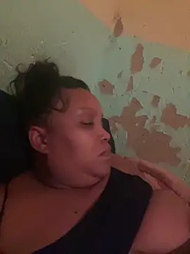 friendlybitch22 online show from 03/18/26, 06:33