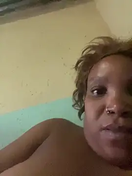 friendlybitch22 online show from 04/16/26, 04:46