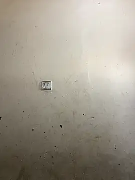 Snapshot of Daddyfuck_01 chatting on 04/22/26, 11:34 Daddyfuck 01 online show from 04/22/26, 11:34