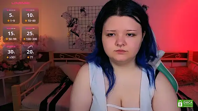 Snapshot of Lunaar_ chatting on 03/17/26, 07:01 Lunaar online show from 03/17/26, 07:01