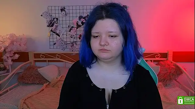 Snapshot of Lunaar_ chatting on 03/19/26, 07:01 Lunaar online show from 03/19/26, 07:01