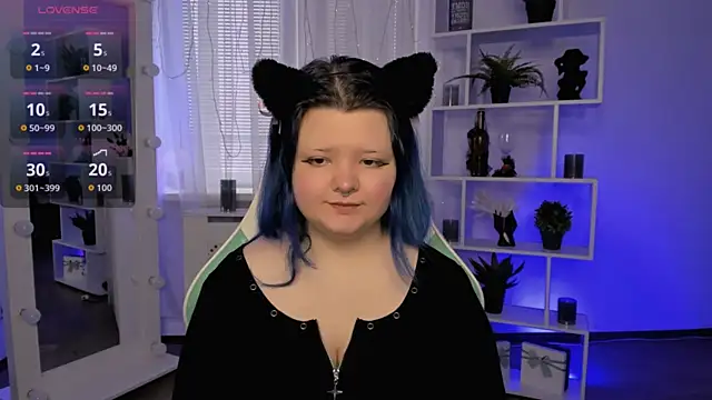 Snapshot of Lunaar_ chatting on 03/28/26, 07:30 Lunaar online show from 03/28/26, 07:30