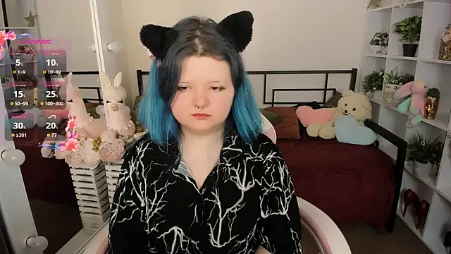 Snapshot of Lunaar_ chatting on 04/16/26, 06:25 Lunaar online show from 04/16/26, 06:25