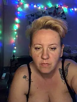 SofiaAmour online show from 04/17/26, 07:50